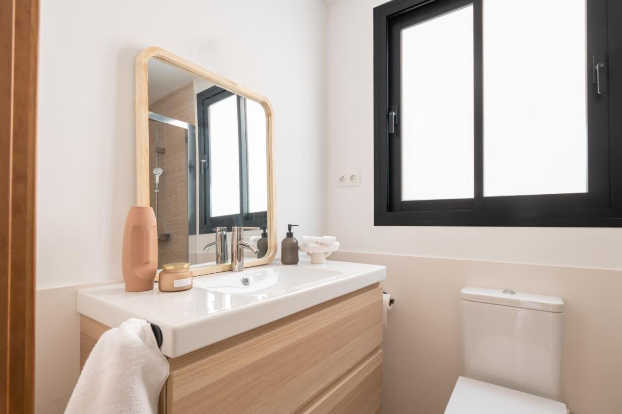 Malasana 13, Nuevo Apartamento 2 Dormitorios, Centro Historico, Todos Servicios, Barrio Tranquilo, Ms 马拉加 外观 照片